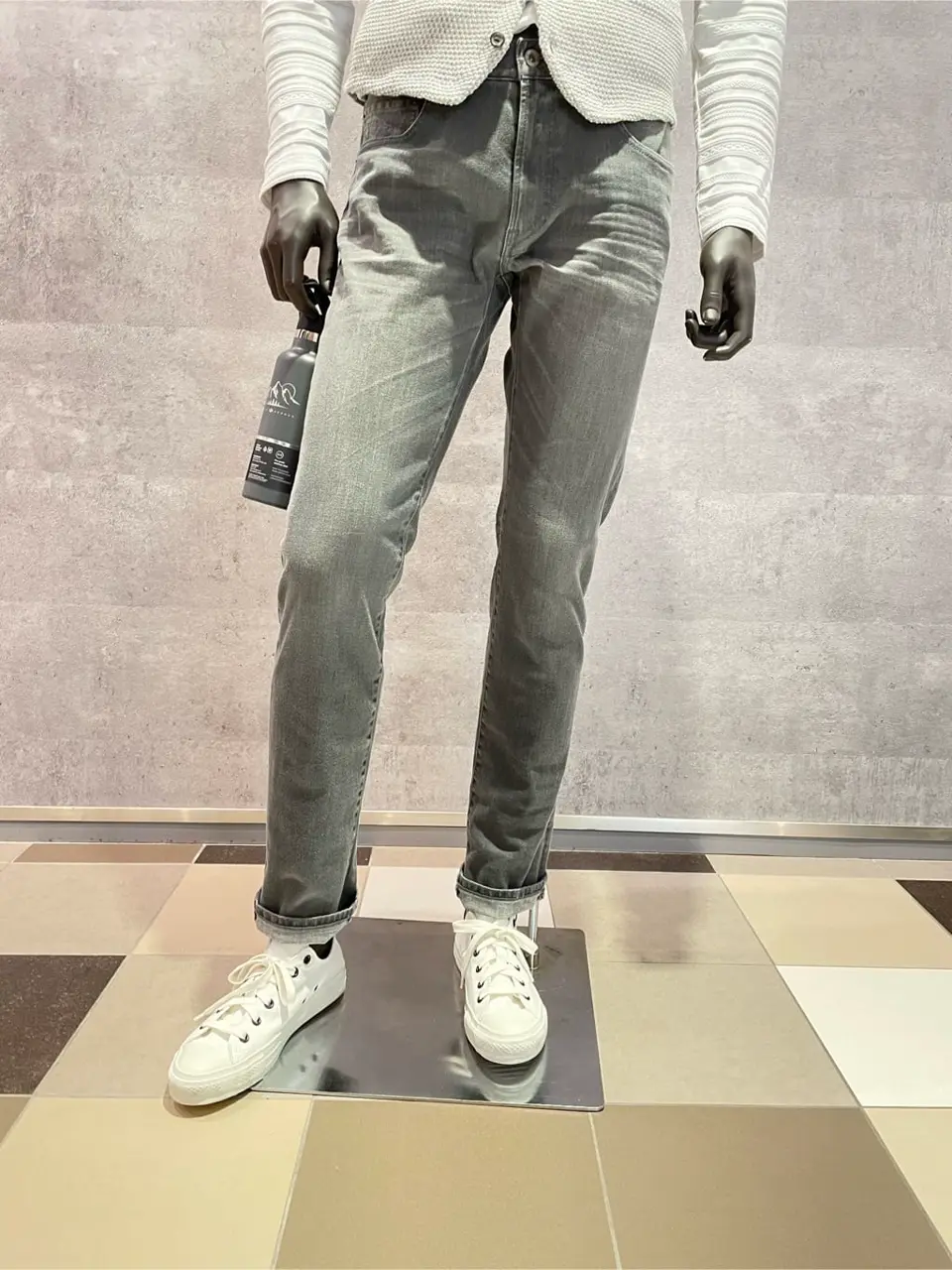 JOSEPH ABBOUD 東　 コーディネート画像