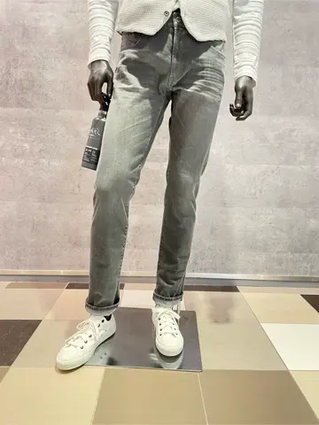 JOSEPH ABBOUD 東　 コーディネート画像