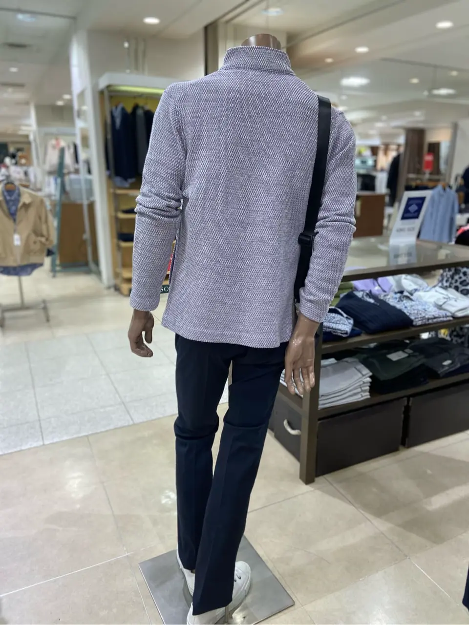 JOSEPH ABBOUD たかい　かおり コーディネート画像