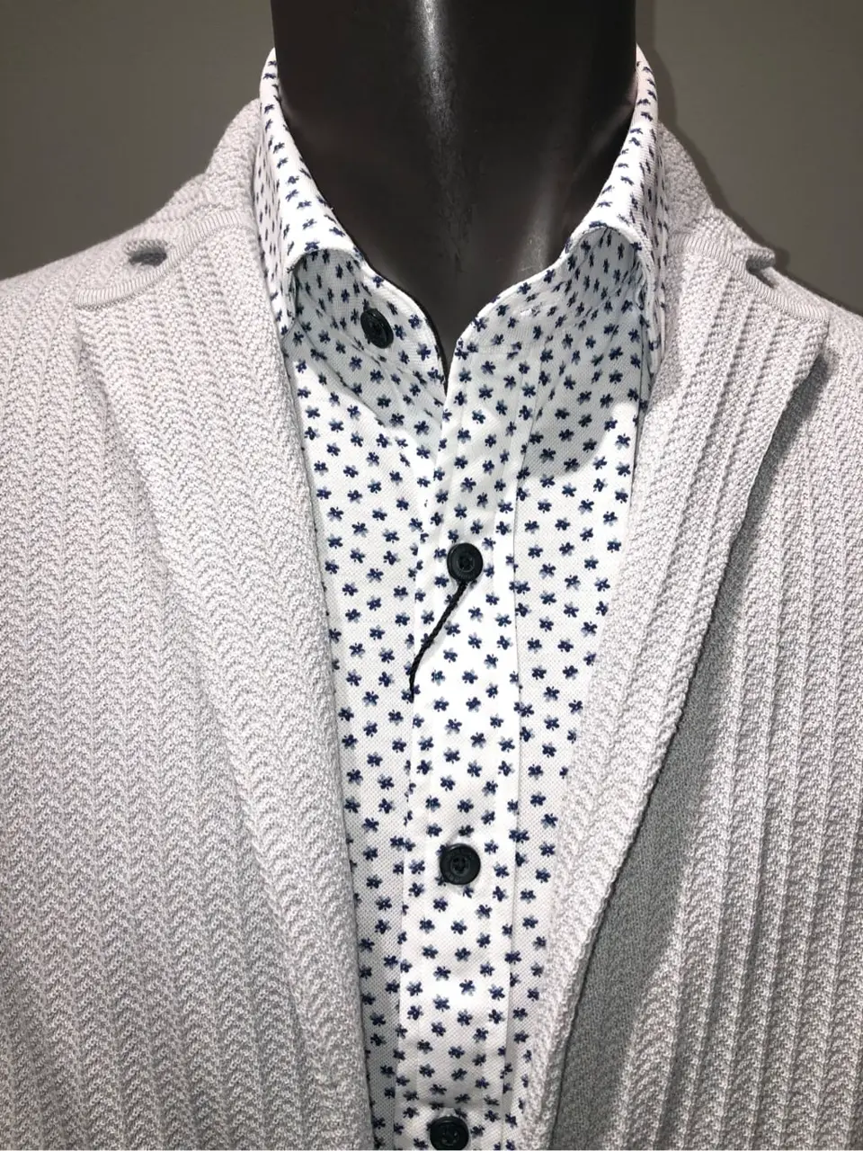 JOSEPH ABBOUD 川田 コーディネート画像