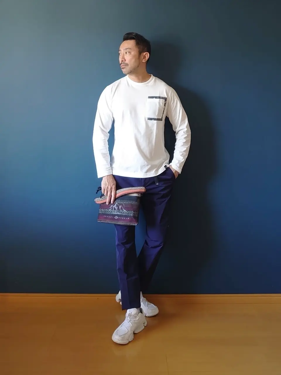 JOSEPH ABBOUD 安東 コーディネート画像