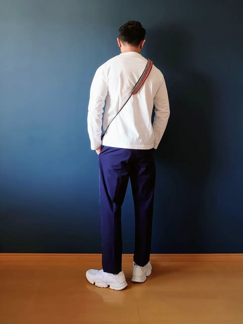 JOSEPH ABBOUD 安東 コーディネート画像