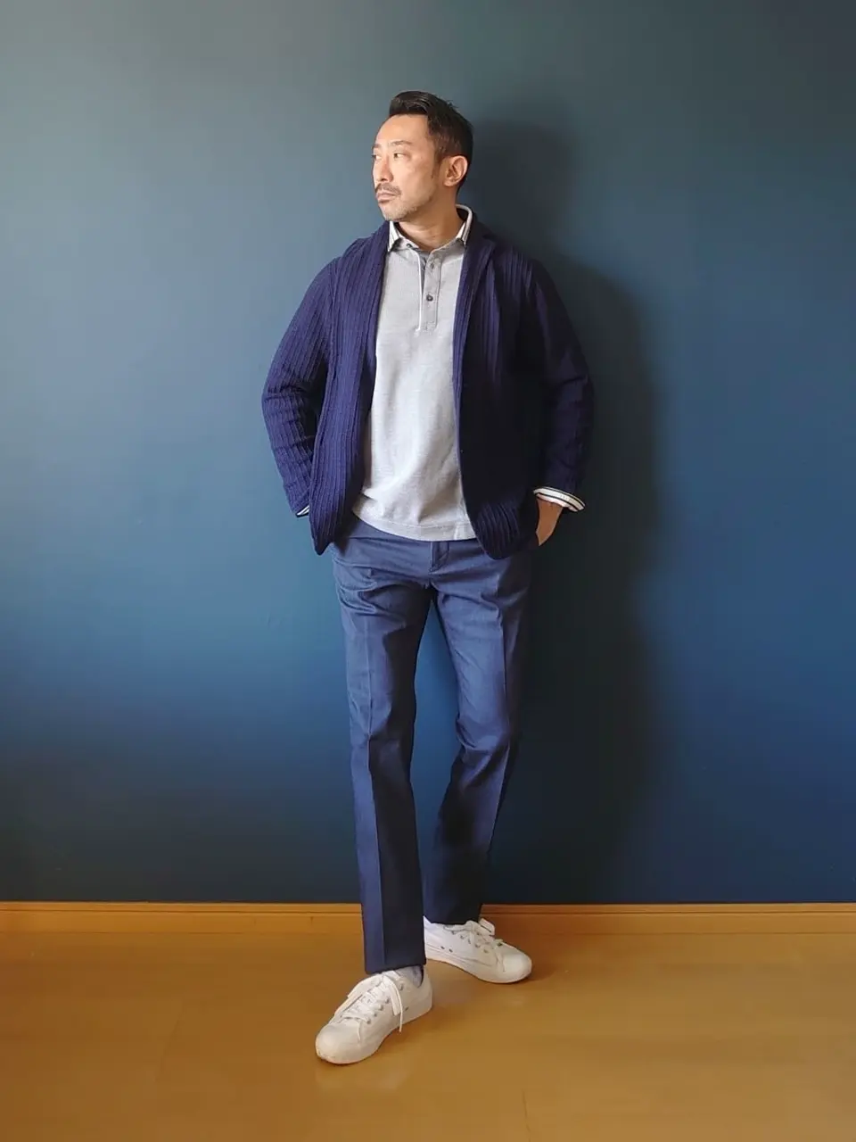 JOSEPH ABBOUD 安東 コーディネート画像