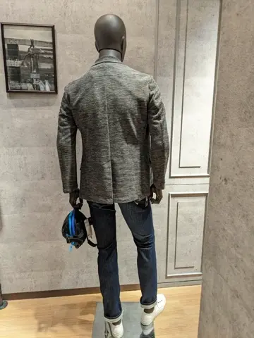 JOSEPH ABBOUD 大久 コーディネート画像