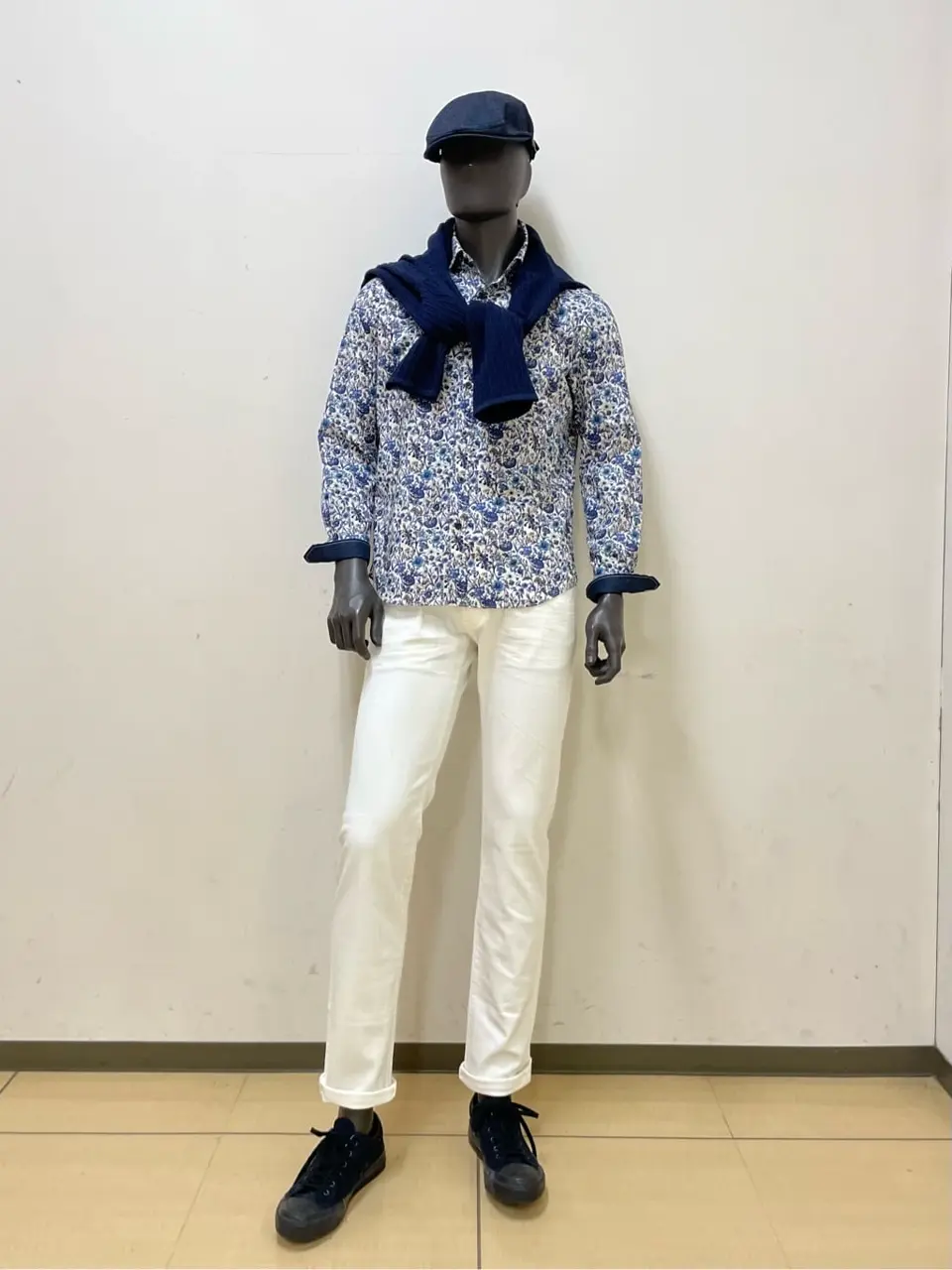 JOSEPH ABBOUD 金本 コーディネート画像