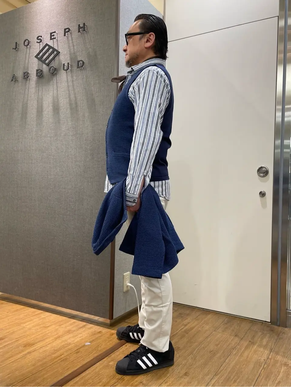 JOSEPH ABBOUD 辰見 コーディネート画像