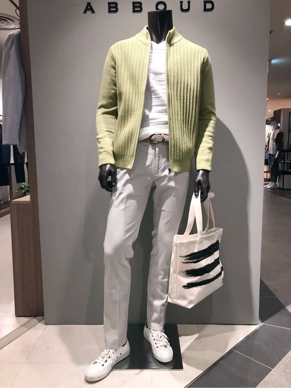 JOSEPH ABBOUD 川田 コーディネート画像