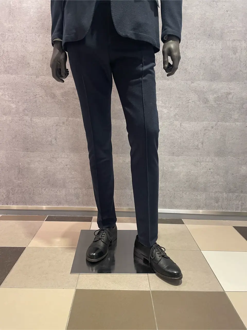 JOSEPH ABBOUD 東　 コーディネート画像