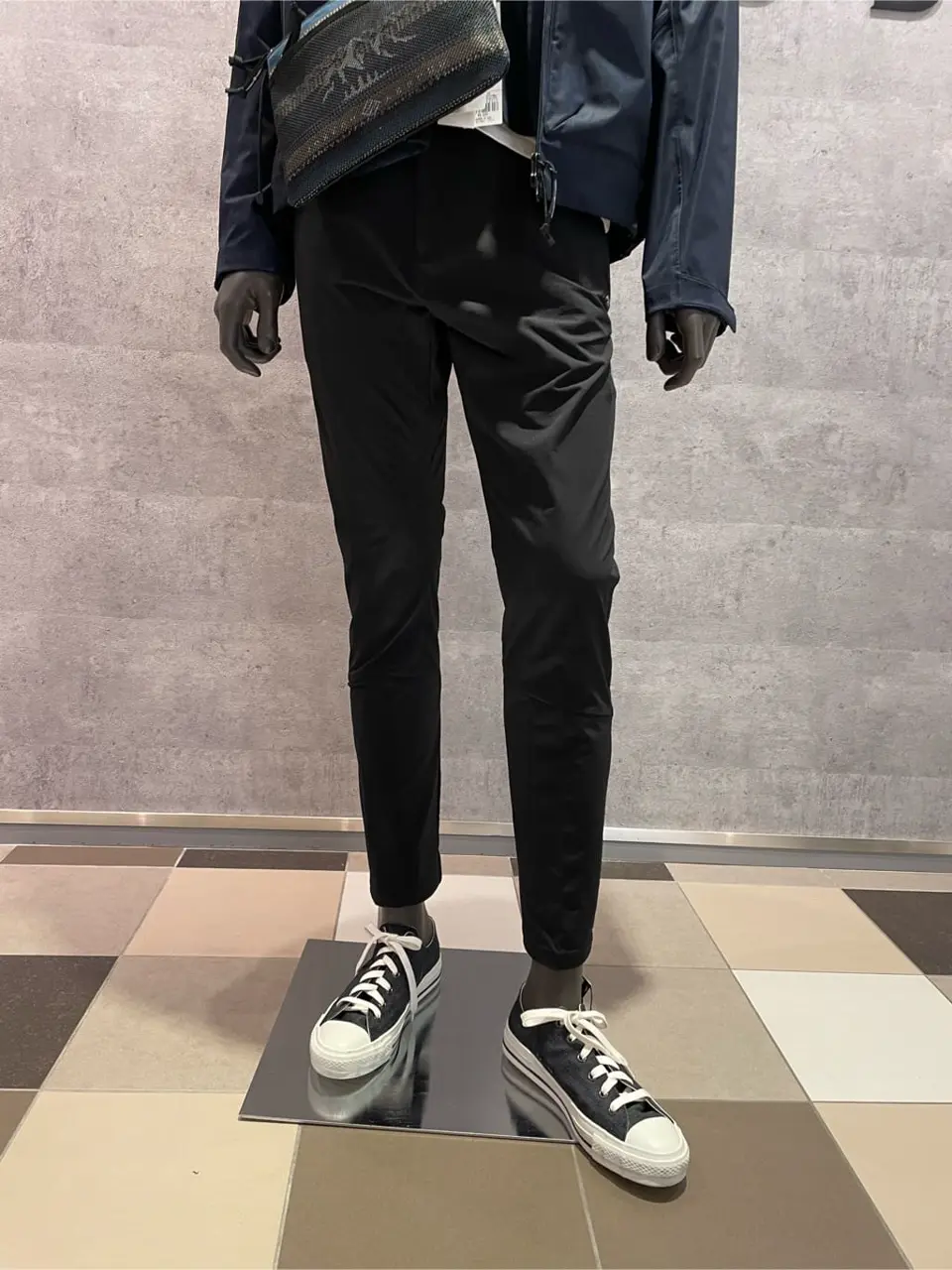 JOSEPH ABBOUD 東　 コーディネート画像