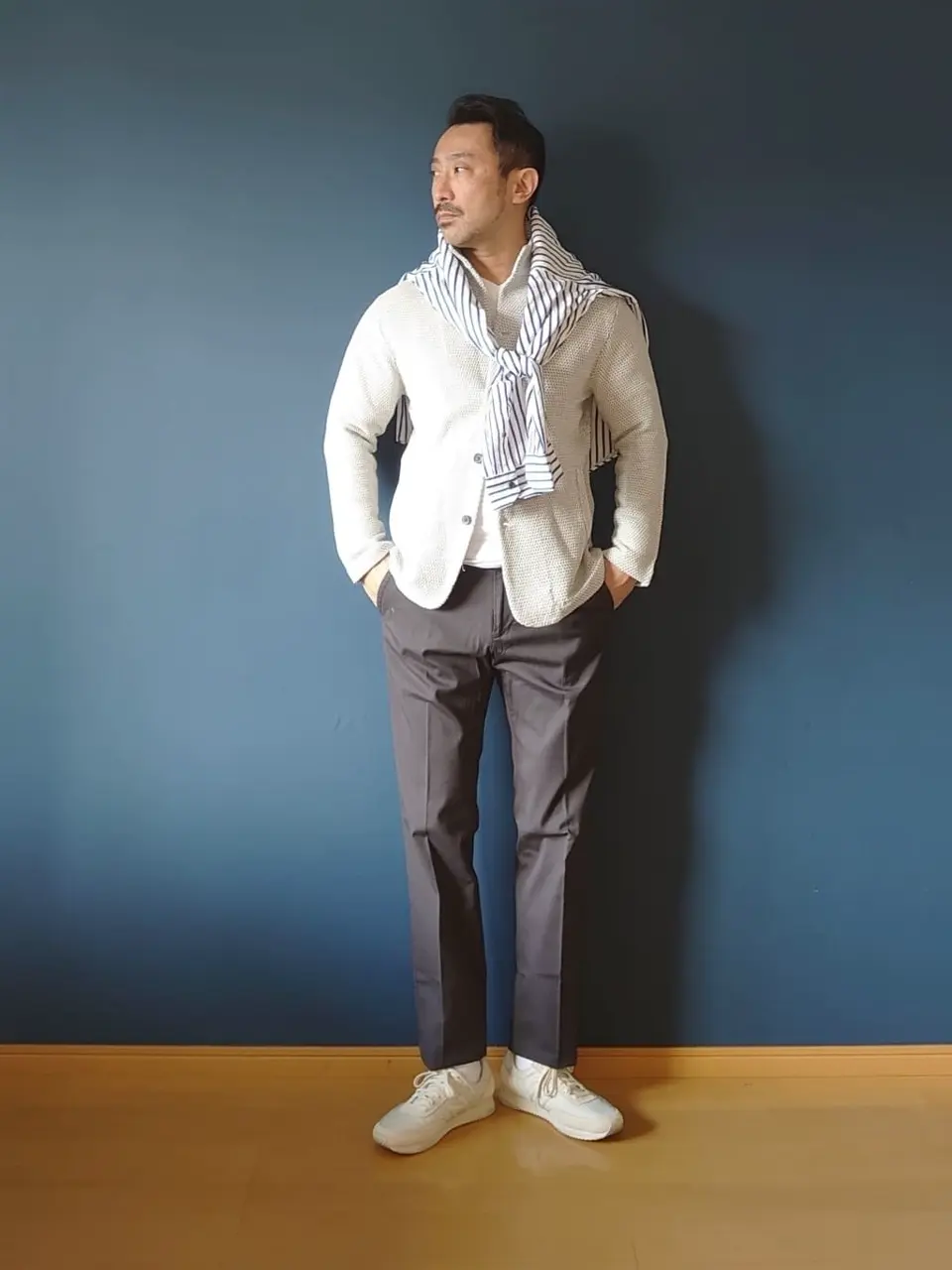 JOSEPH ABBOUD 安東 コーディネート画像