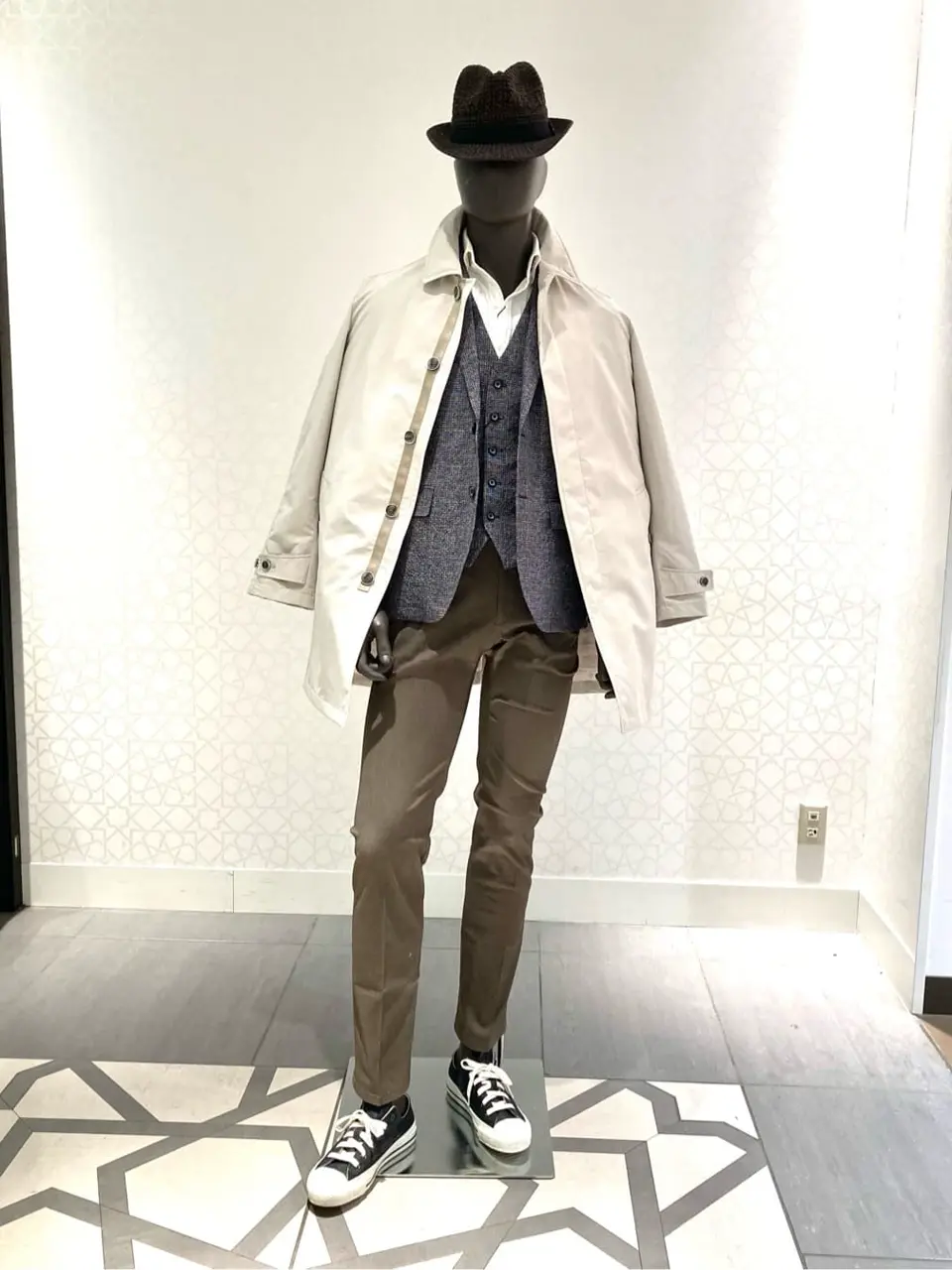 JOSEPH ABBOUD 石川 コーディネート画像