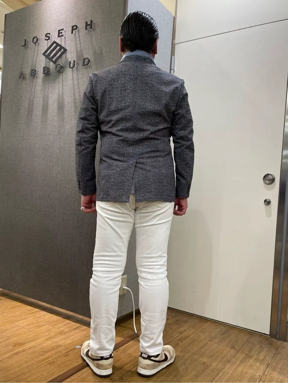 JOSEPH ABBOUD 辰見 コーディネート画像