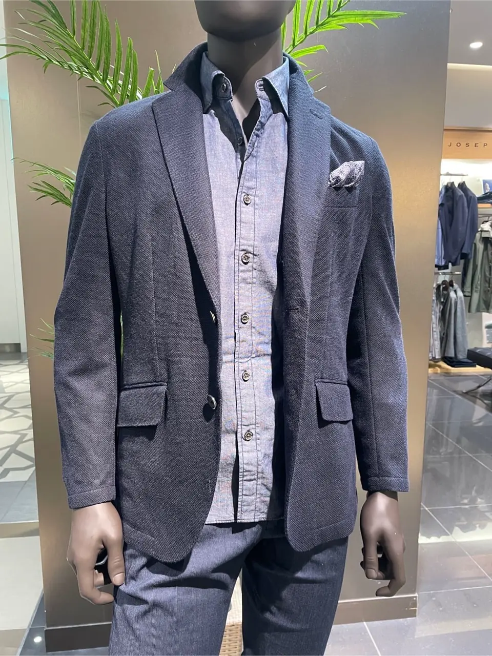 JOSEPH ABBOUD 渡辺あやこ コーディネート画像