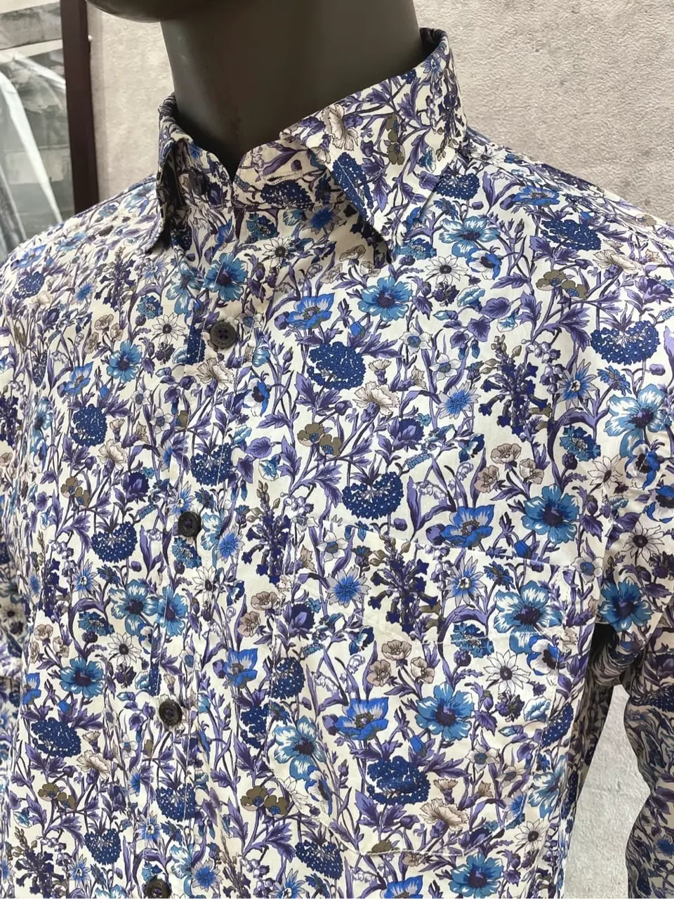 JOSEPH ABBOUD 二澤 コーディネート画像