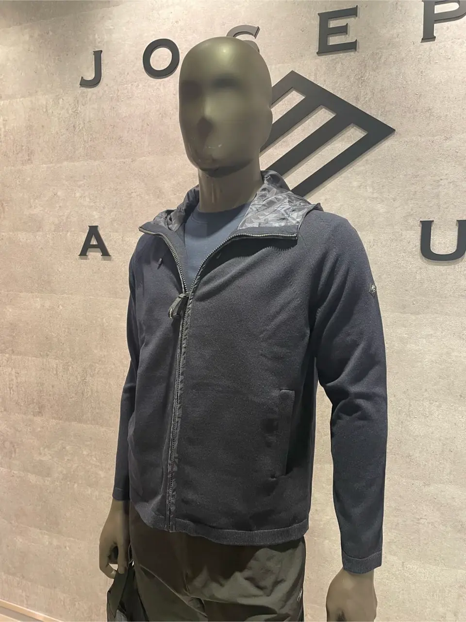 JOSEPH ABBOUD 東　 コーディネート画像