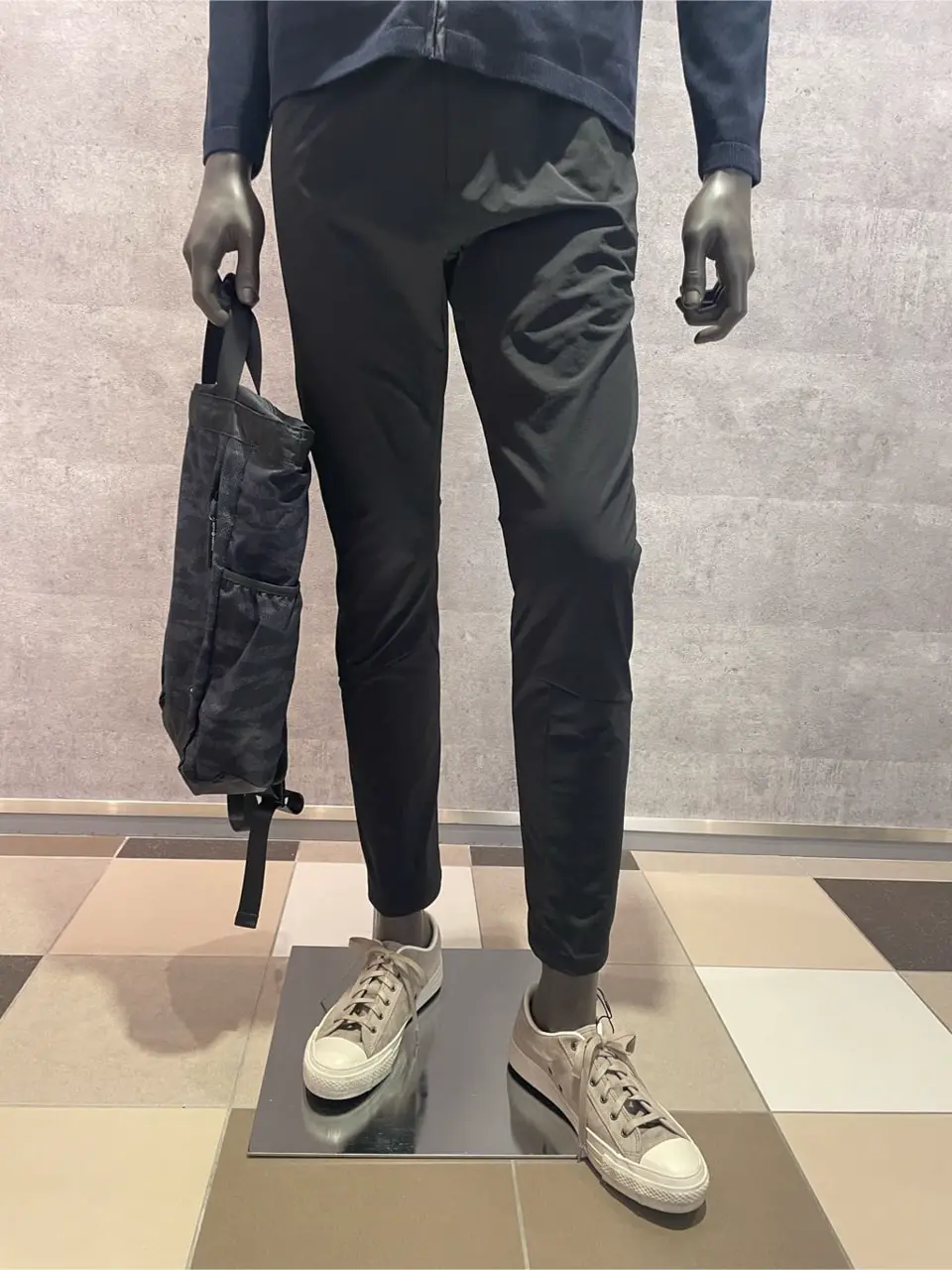 JOSEPH ABBOUD 東　 コーディネート画像