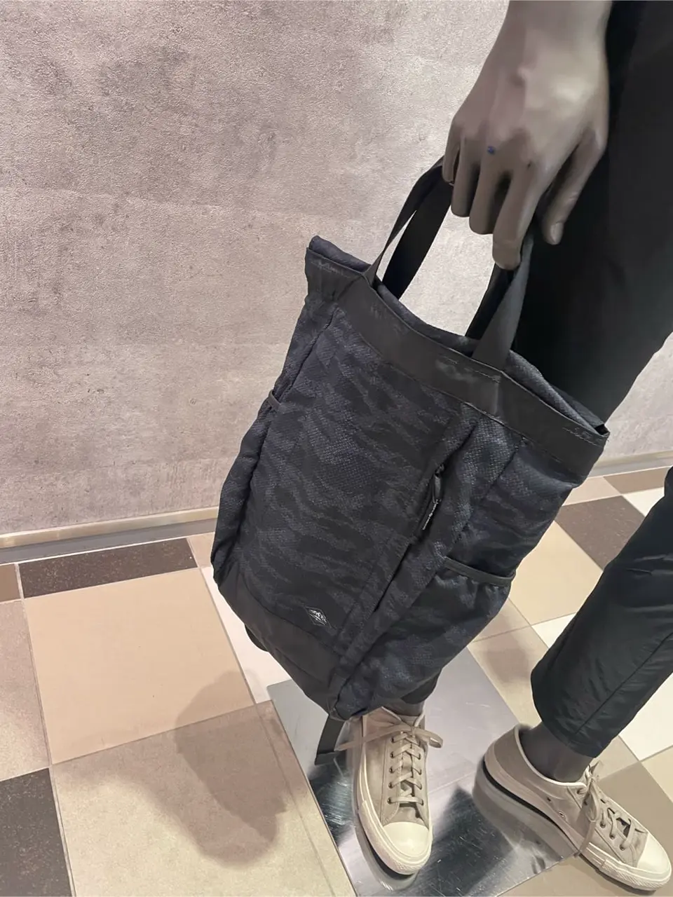 JOSEPH ABBOUD 東　 コーディネート画像