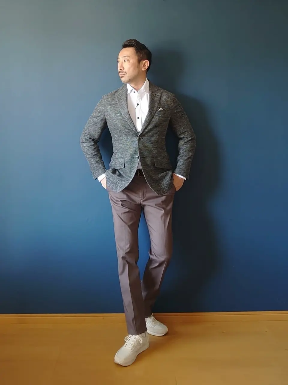 JOSEPH ABBOUD 安東 コーディネート画像