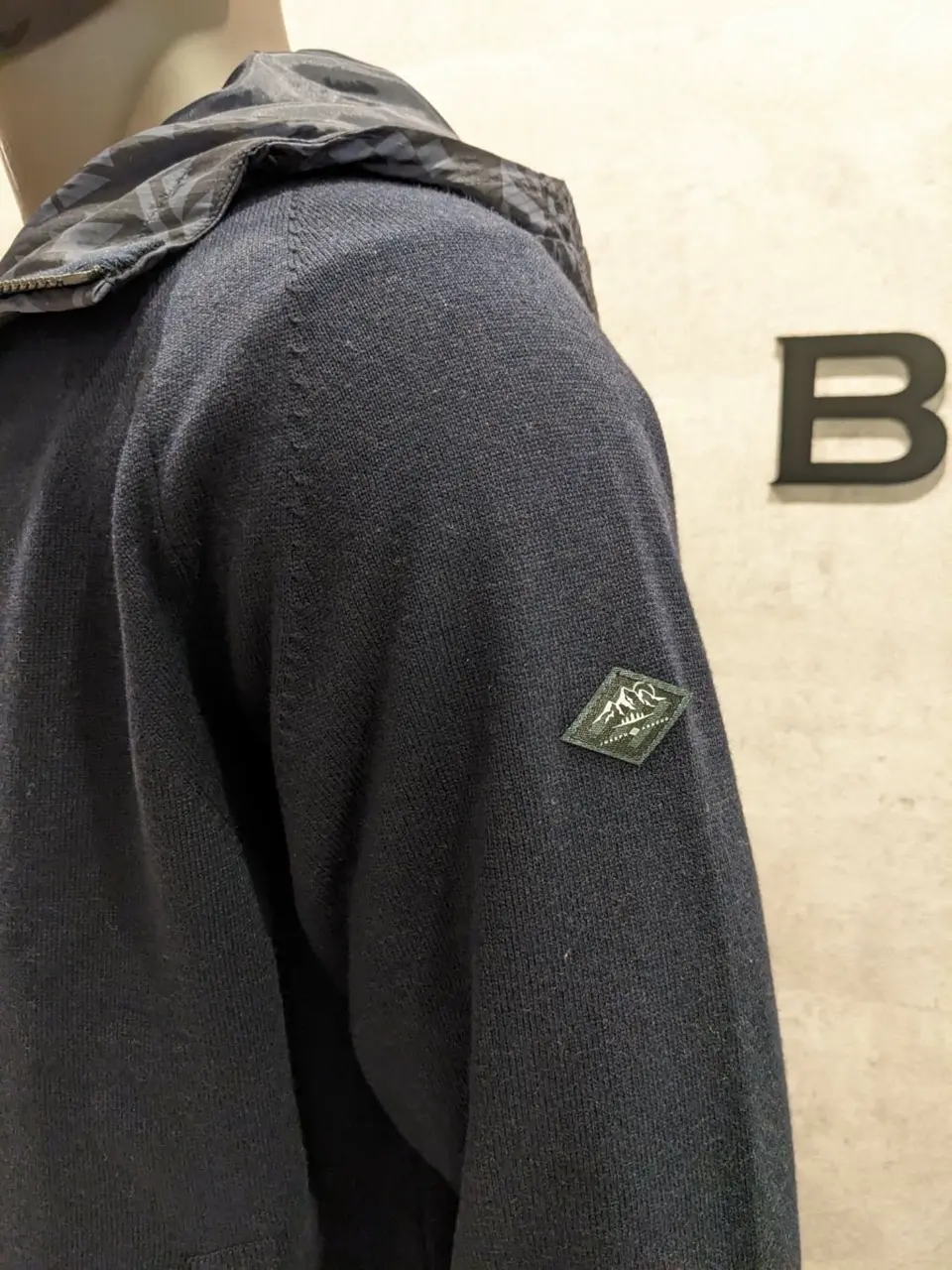 JOSEPH ABBOUD 大久 コーディネート画像