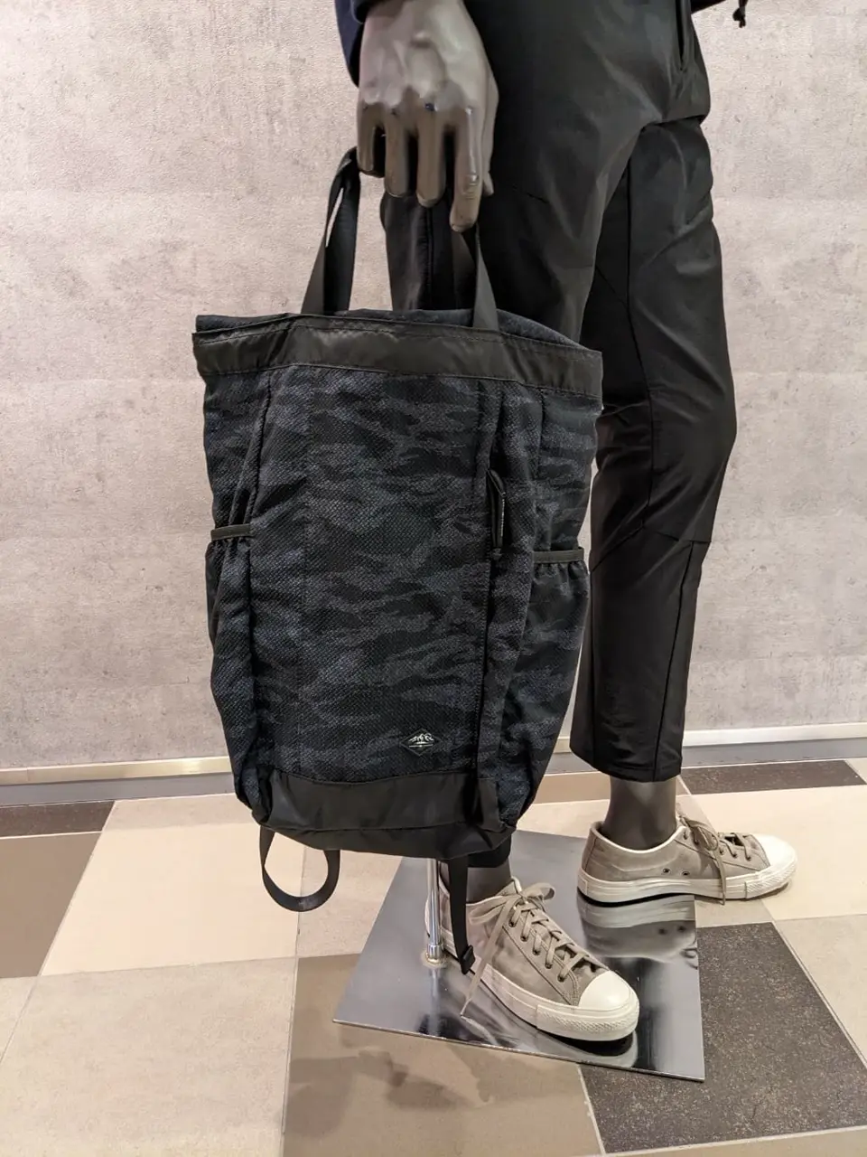 JOSEPH ABBOUD 大久 コーディネート画像