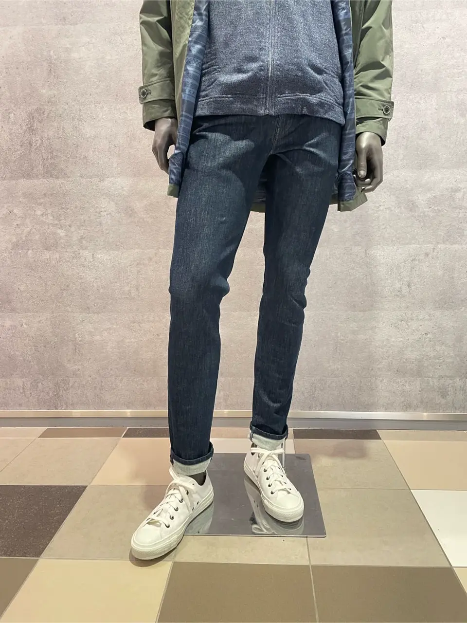 JOSEPH ABBOUD 東　 コーディネート画像