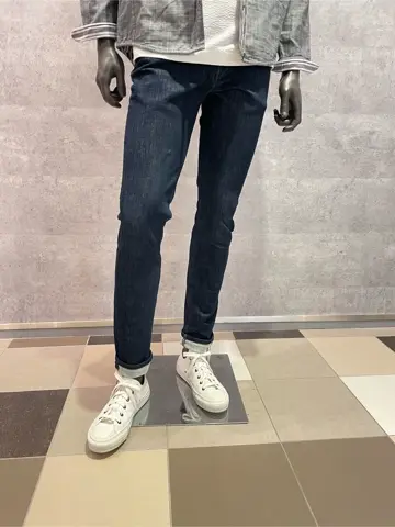 JOSEPH ABBOUD 東　 コーディネート画像