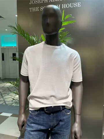 JOSEPH ABBOUD 渡辺あやこ コーディネート画像