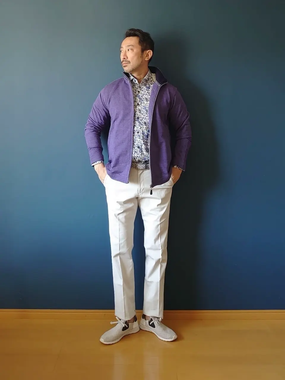 JOSEPH ABBOUD 安東 コーディネート画像