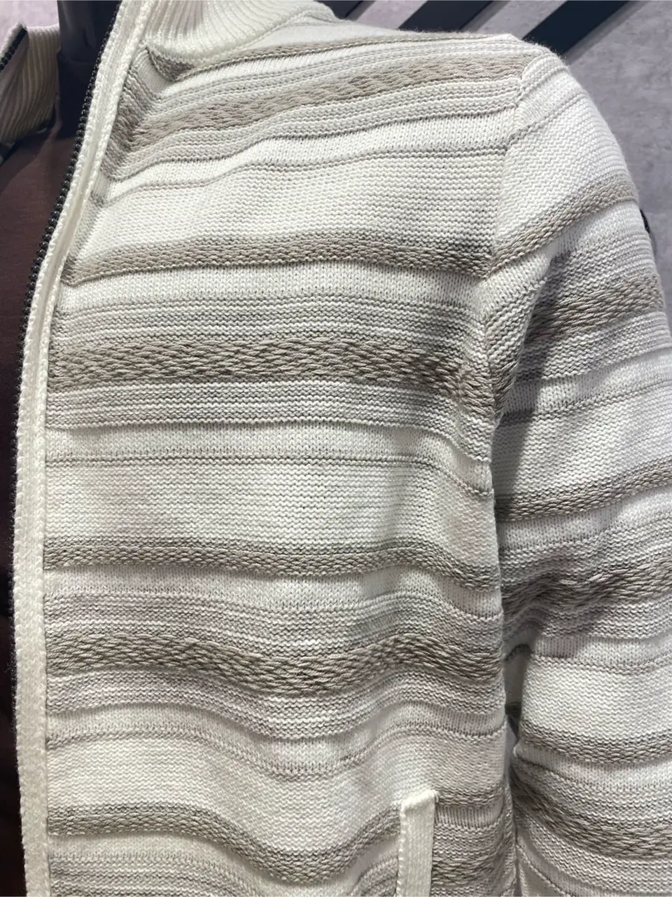 JOSEPH ABBOUD 東　 コーディネート画像