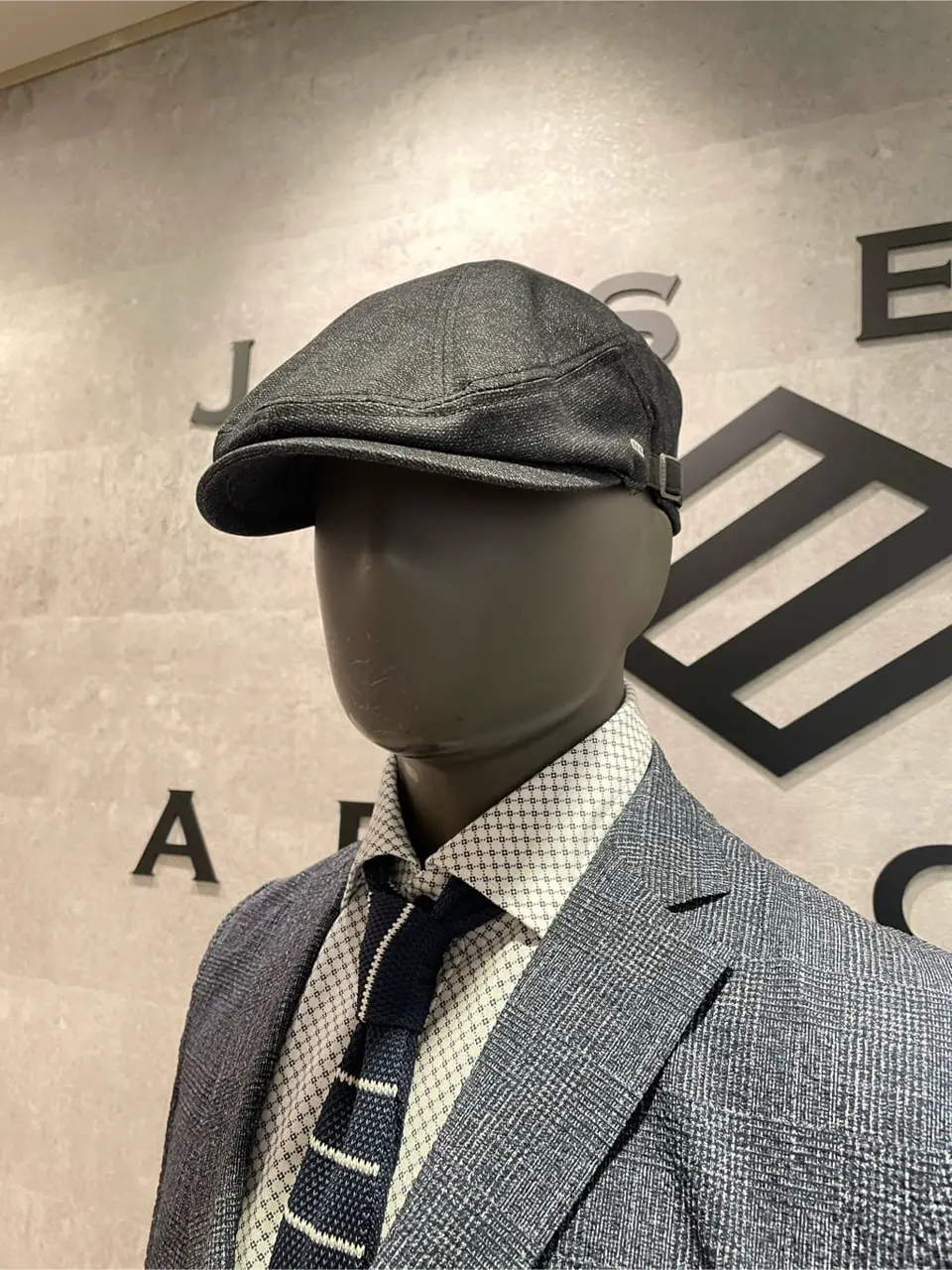 JOSEPH ABBOUD 東　 コーディネート画像