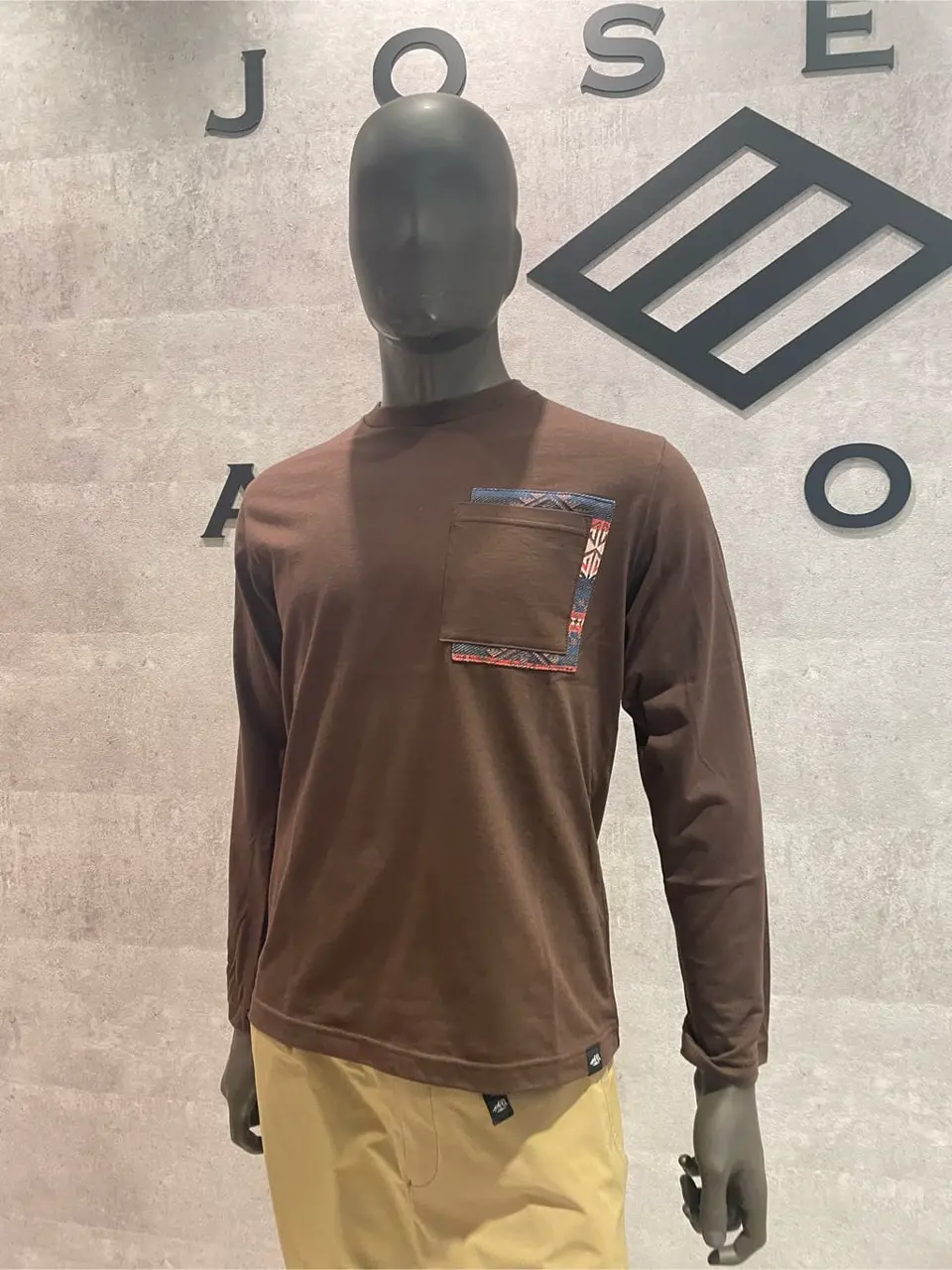 JOSEPH ABBOUD 東　 コーディネート画像