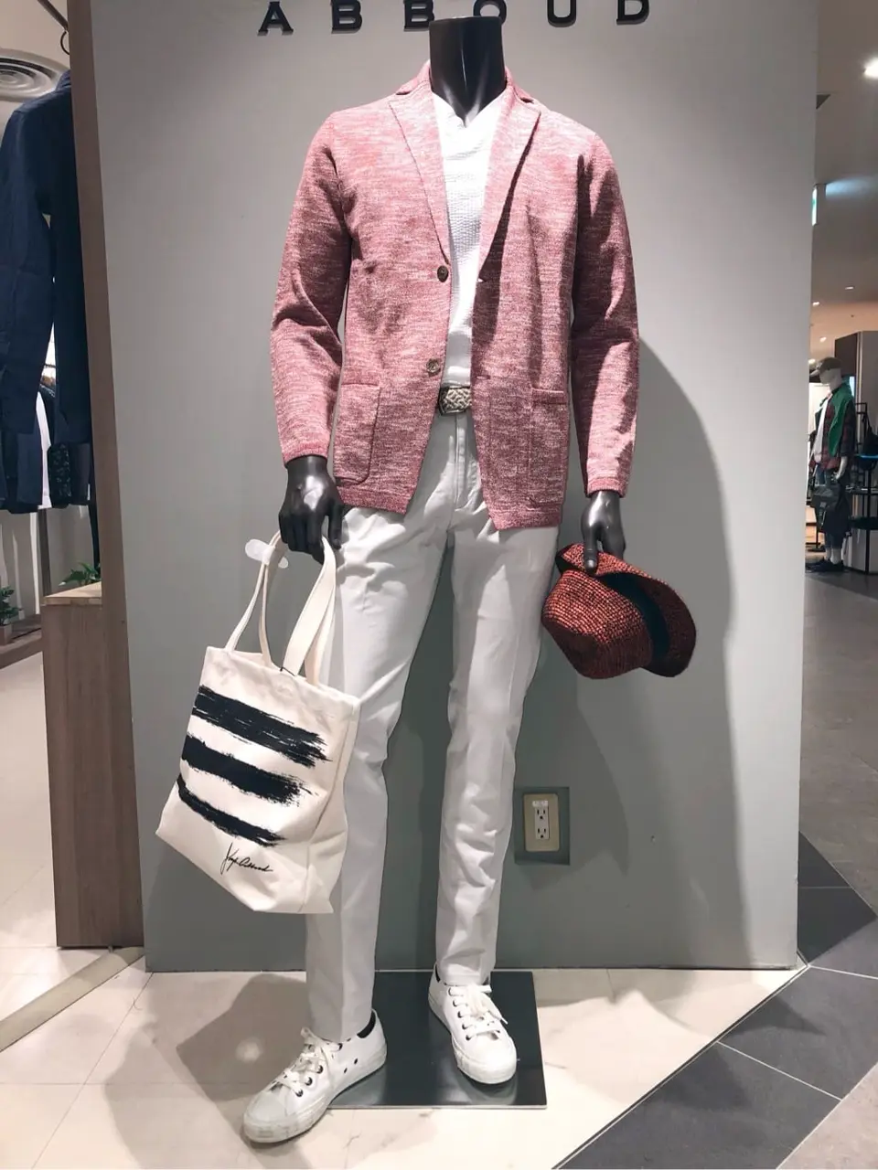 JOSEPH ABBOUD 川田 コーディネート画像