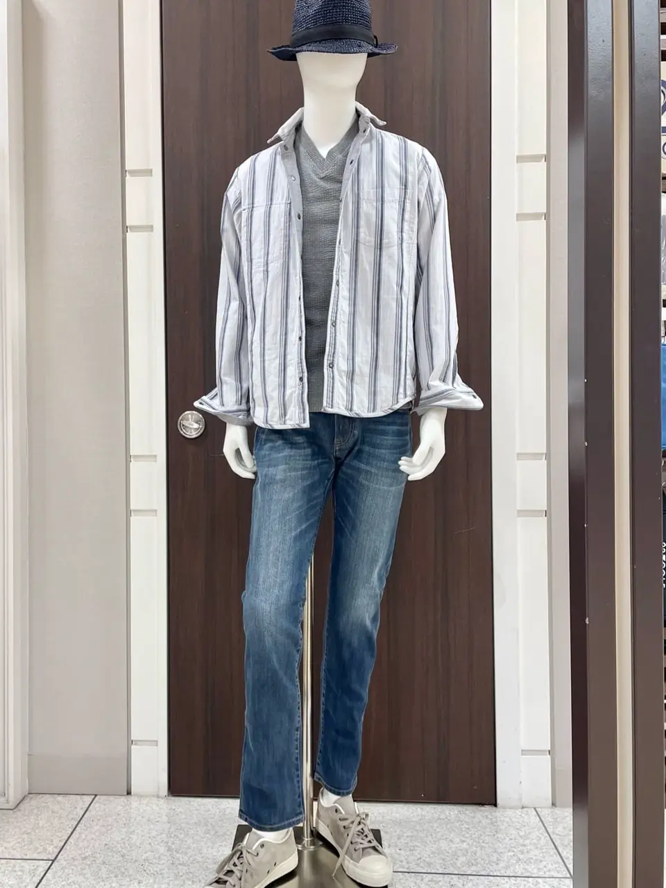 JOSEPH ABBOUD 松山 コーディネート画像