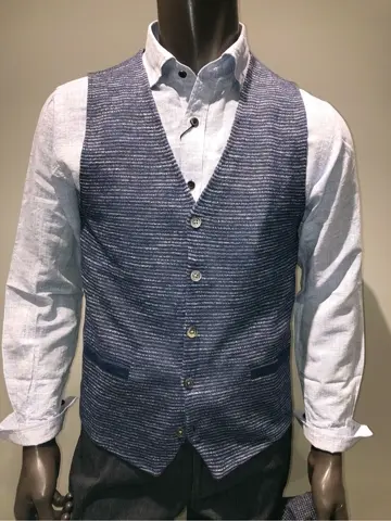 JOSEPH ABBOUD 川田 コーディネート画像
