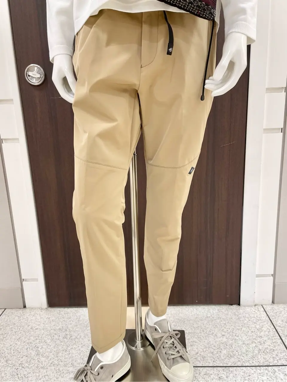 JOSEPH ABBOUD 松山 コーディネート画像