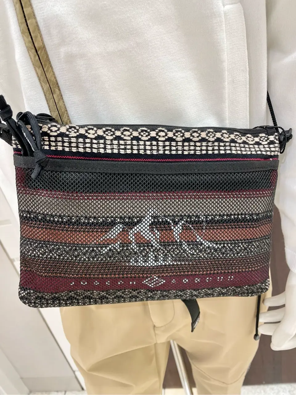 JOSEPH ABBOUD 松山 コーディネート画像