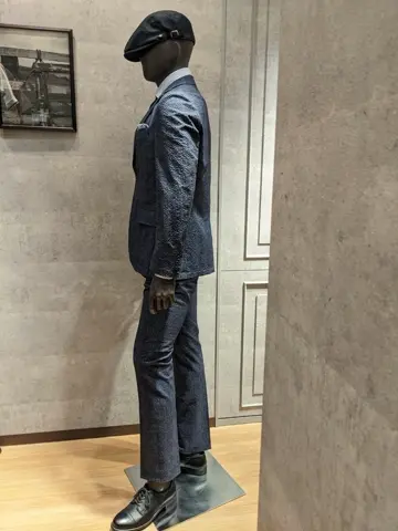 JOSEPH ABBOUD 大久 コーディネート画像