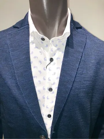 JOSEPH ABBOUD 川田 コーディネート画像