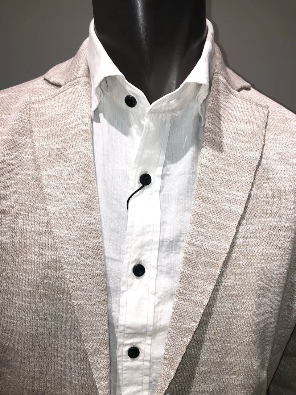 JOSEPH ABBOUD 川田 コーディネート画像