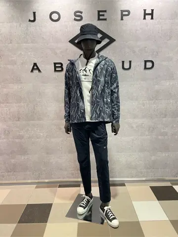 JOSEPH ABBOUD 東　 コーディネート画像