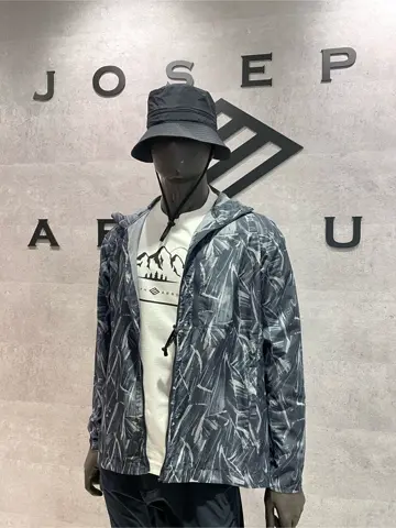 JOSEPH ABBOUD 東　 コーディネート画像