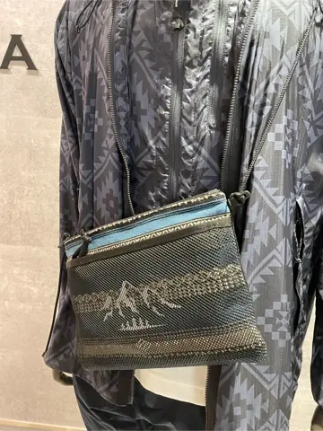 JOSEPH ABBOUD 東　 コーディネート画像