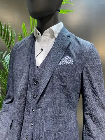 JOSEPH ABBOUD 渡辺あやこ コーディネート画像