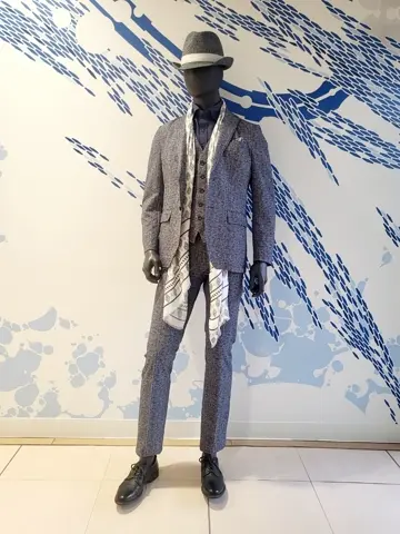 JOSEPH ABBOUD 亀井 コーディネート画像