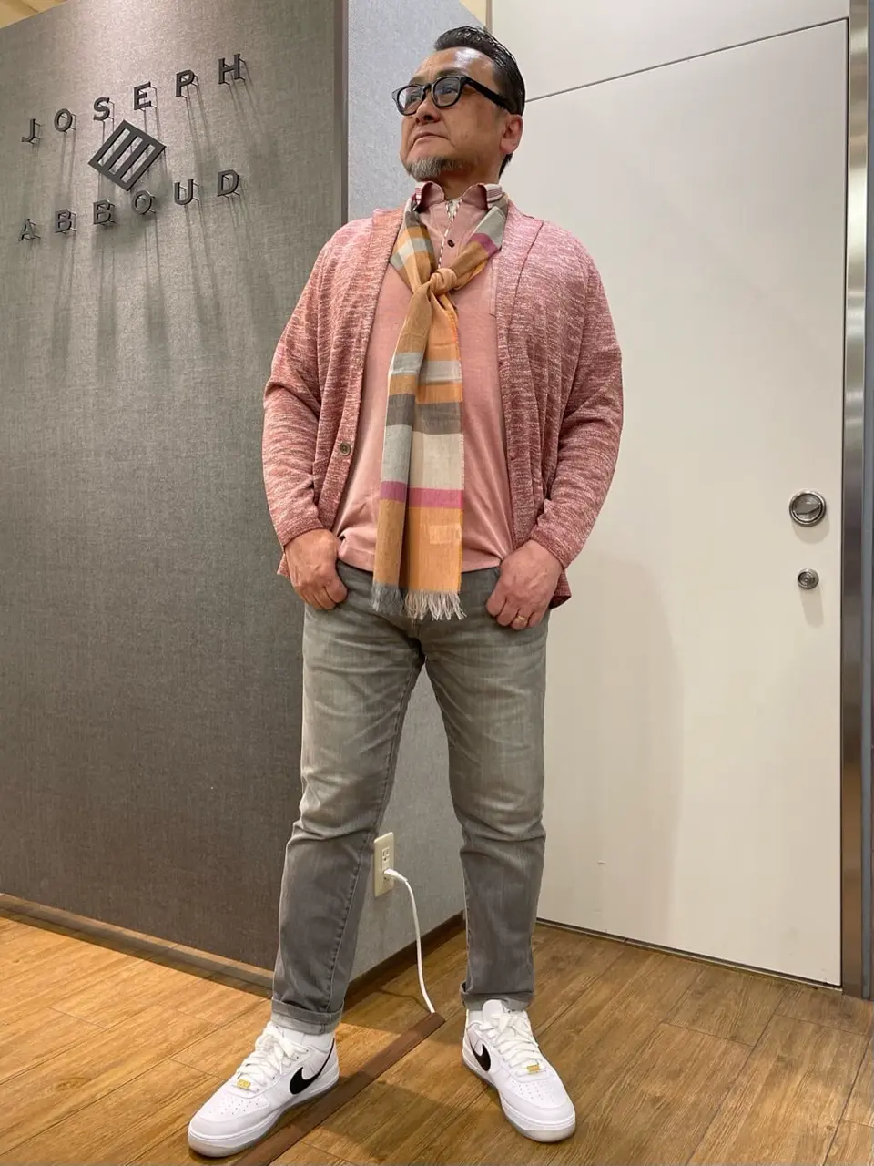 JOSEPH ABBOUD 辰見 コーディネート画像