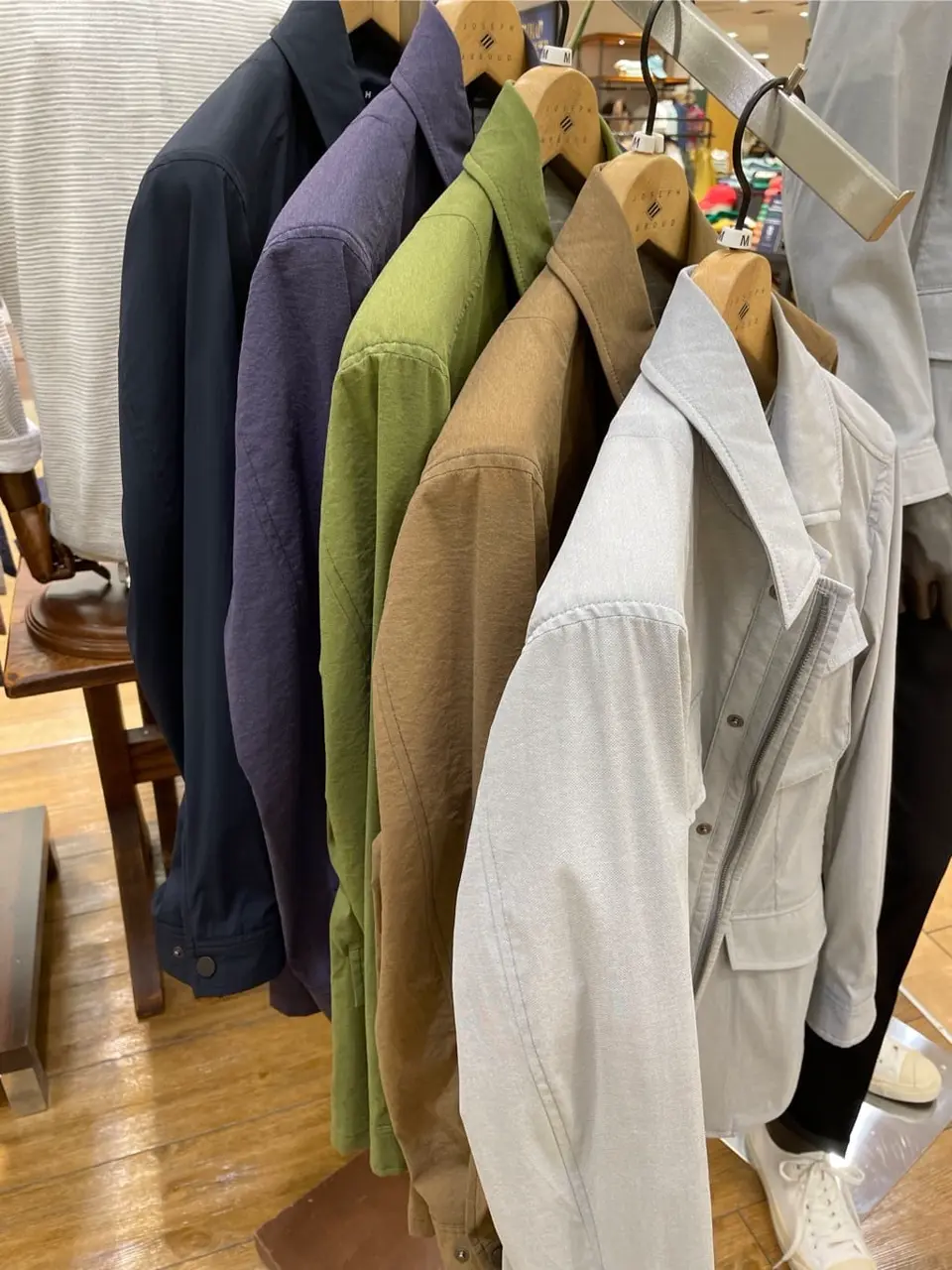 JOSEPH ABBOUD 辰見 コーディネート画像