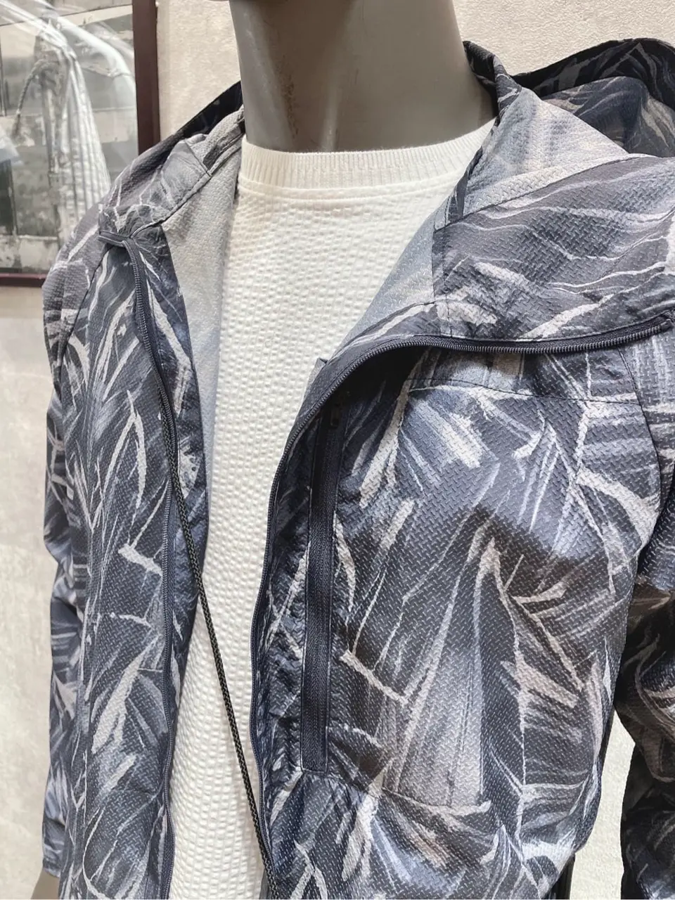 JOSEPH ABBOUD 二澤 コーディネート画像