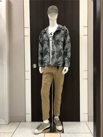 JOSEPH ABBOUD 山口 コーディネート画像