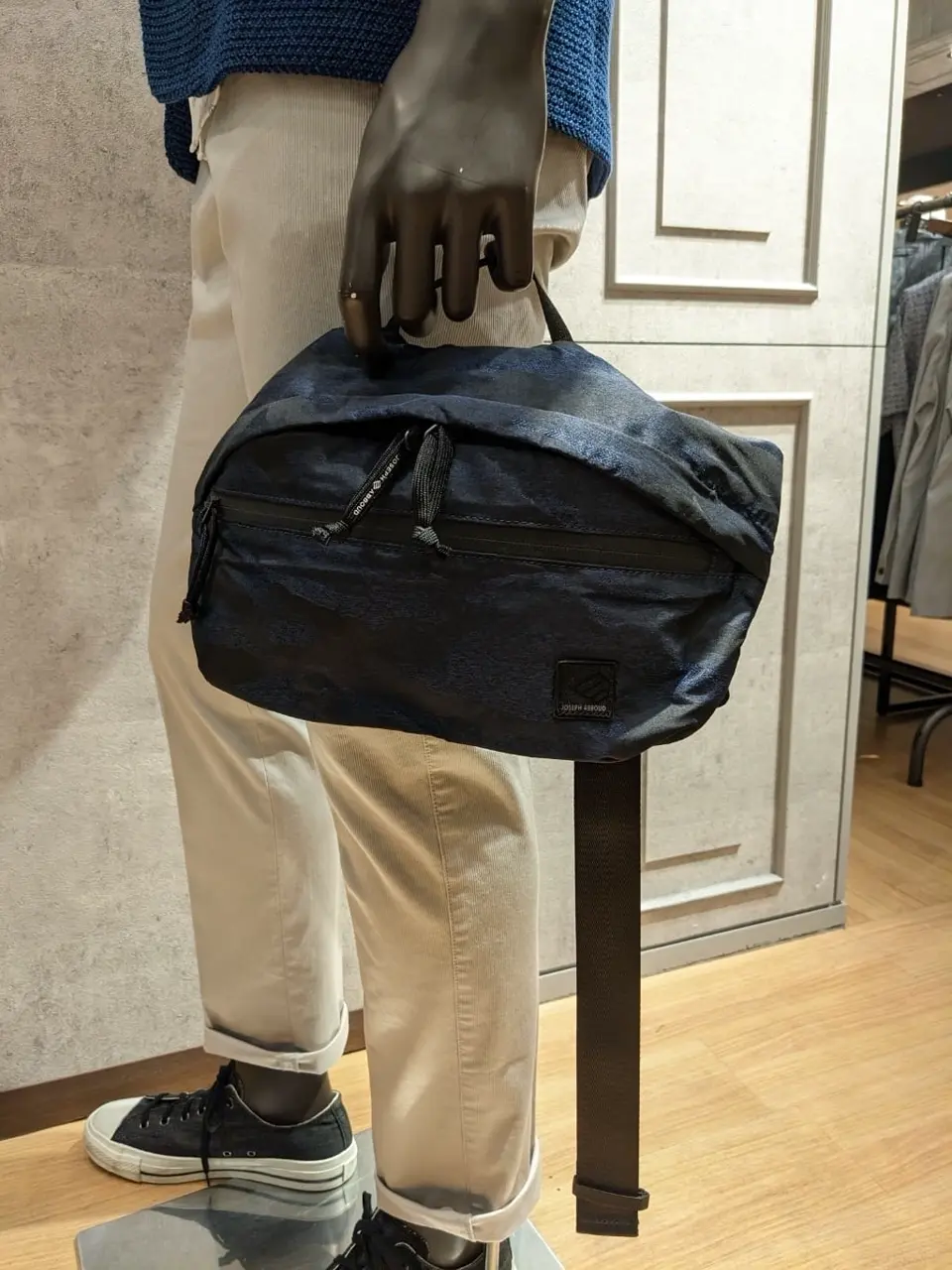 JOSEPH ABBOUD 大久 コーディネート画像