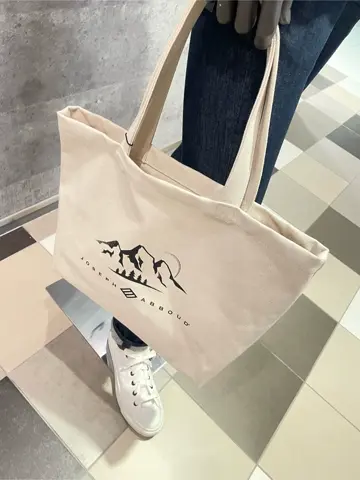 JOSEPH ABBOUD 東　 コーディネート画像